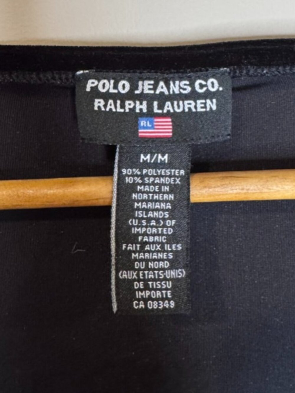Ralph Lauren (Vintage) | Black Velvet Top | Medium - Picture 6 of 7
